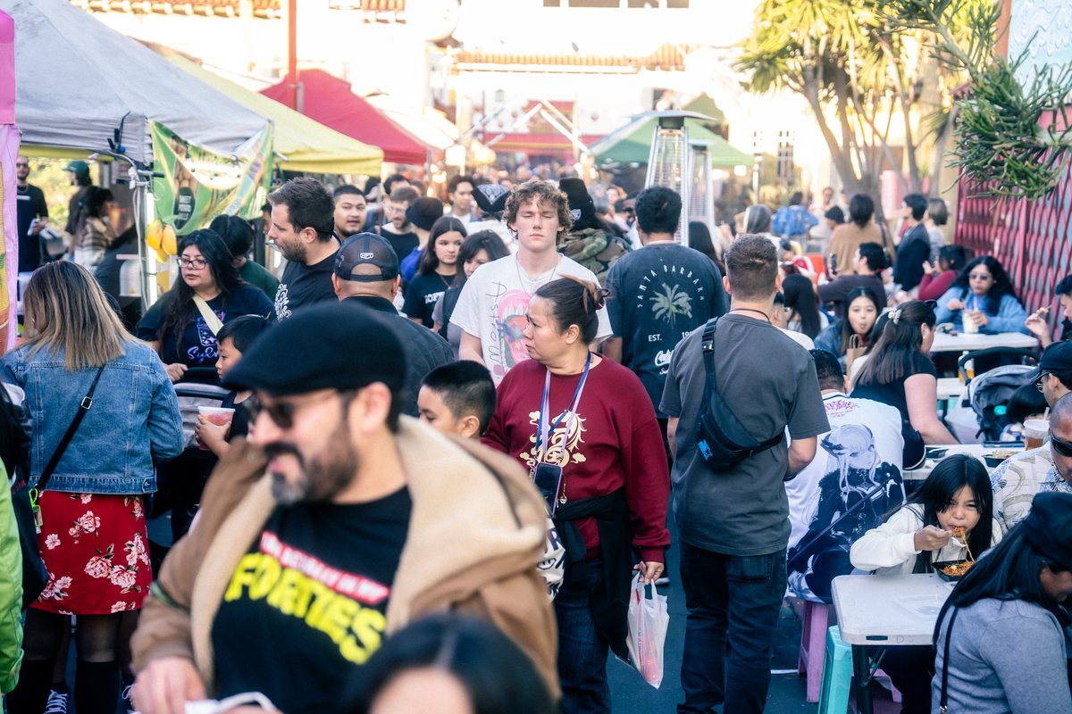 Packed crowd at DS Night Market Chinatown LA
